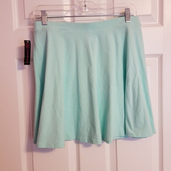 Mint Skater Skirt - Picture 2 of 5